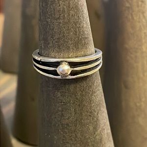 Layered dot silver tone ring